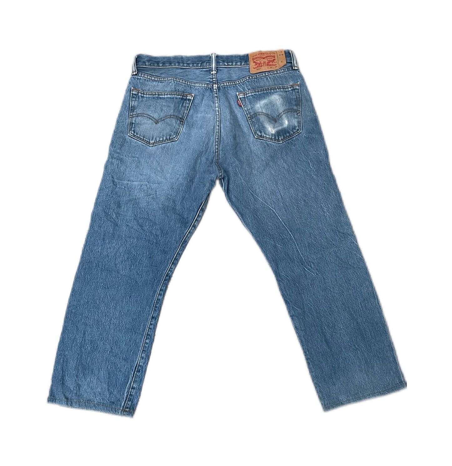 (24) Levi’s Jeans 501