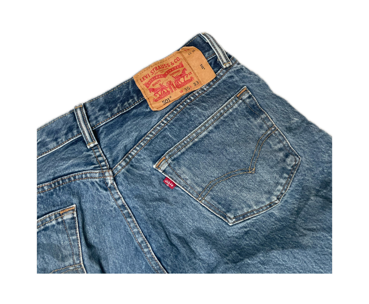 (13) Levi’s Jeans 501